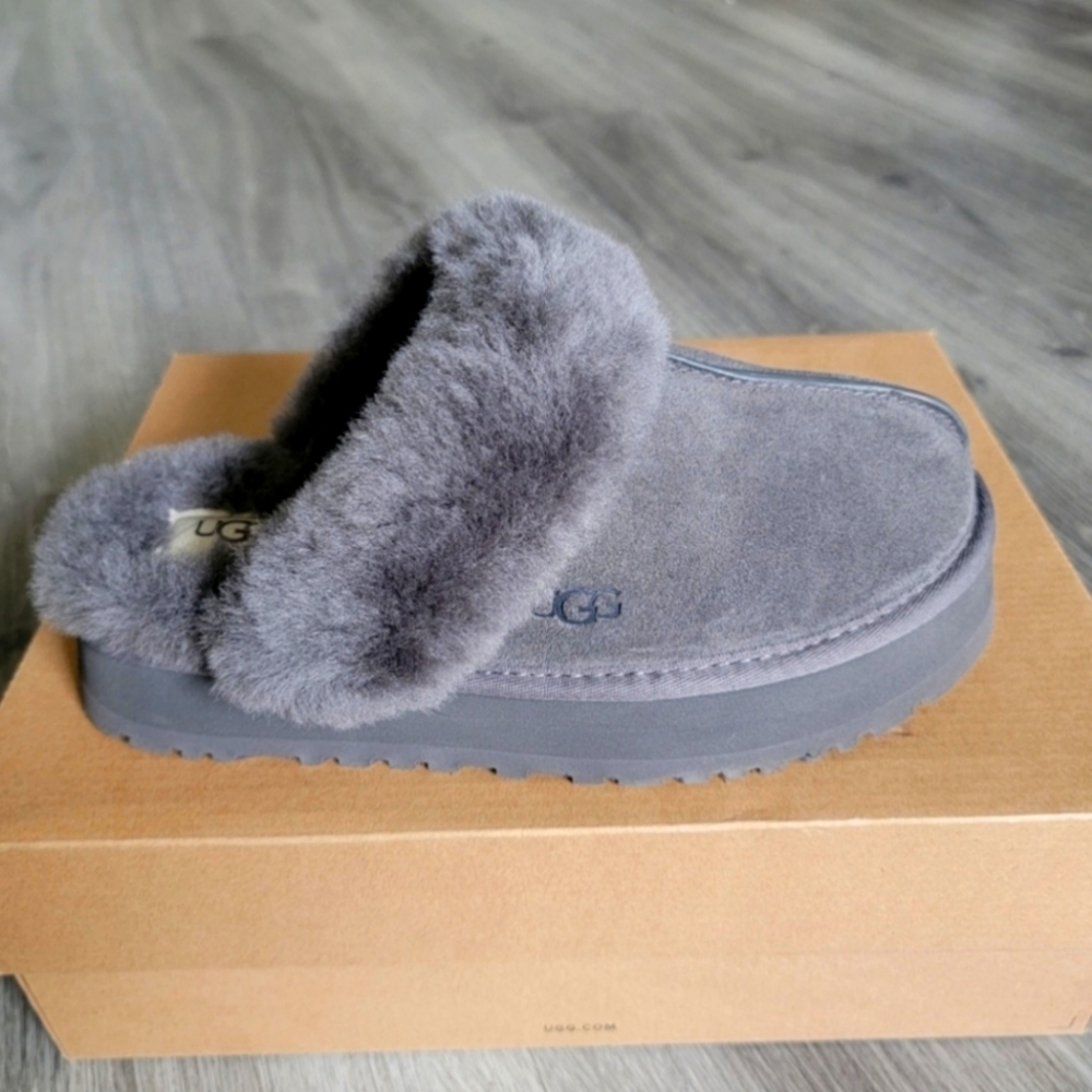 Ugg Disquette Slipper Slip On Grey 9 Authentic